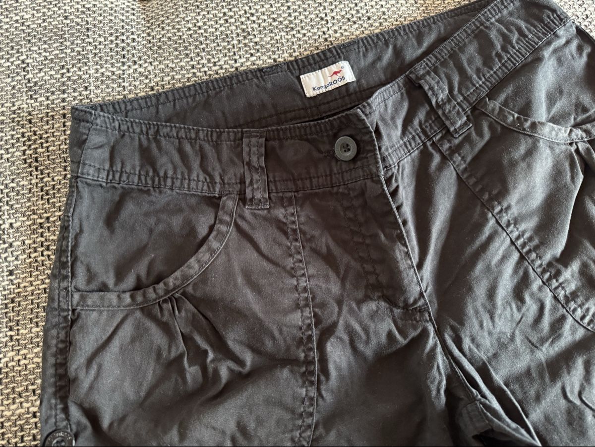 Hosen: KangaROOS Shorts Grösse 36 schwarz – Gebraucht aus Gommiswald von Aloha.Spirit 2