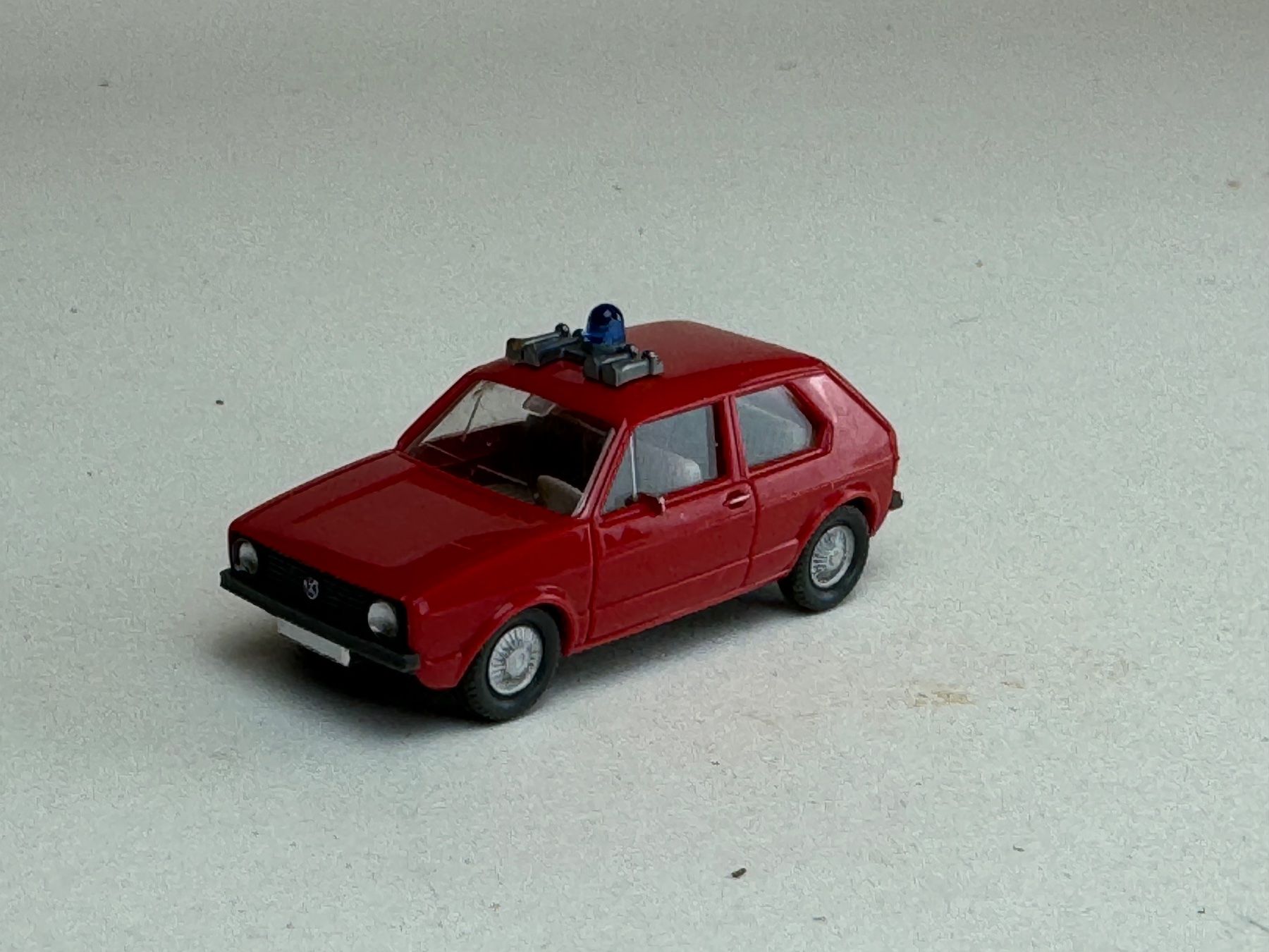 Wiking Modellini d'auto: Wiking VW Golf 1 Feuerwehr – Usato da Elm venduto da Wikmtz
