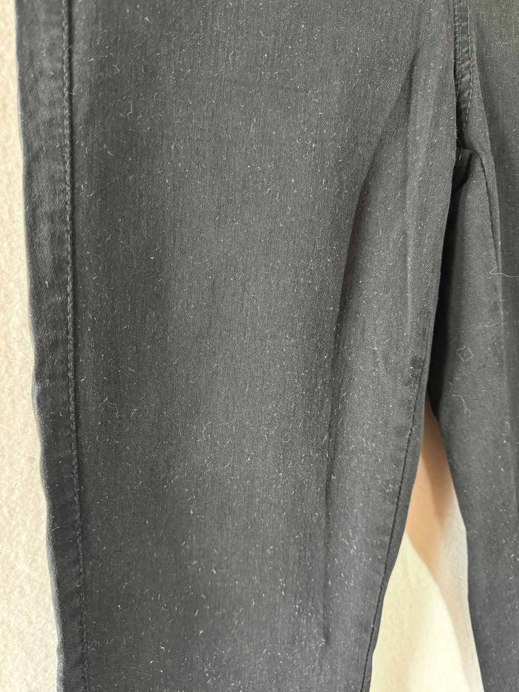 Pantaloni: Hydee Stoffhose schwarz Gr. S – Usato da Grosswangen venduto da SALE_SALE_SALE 1