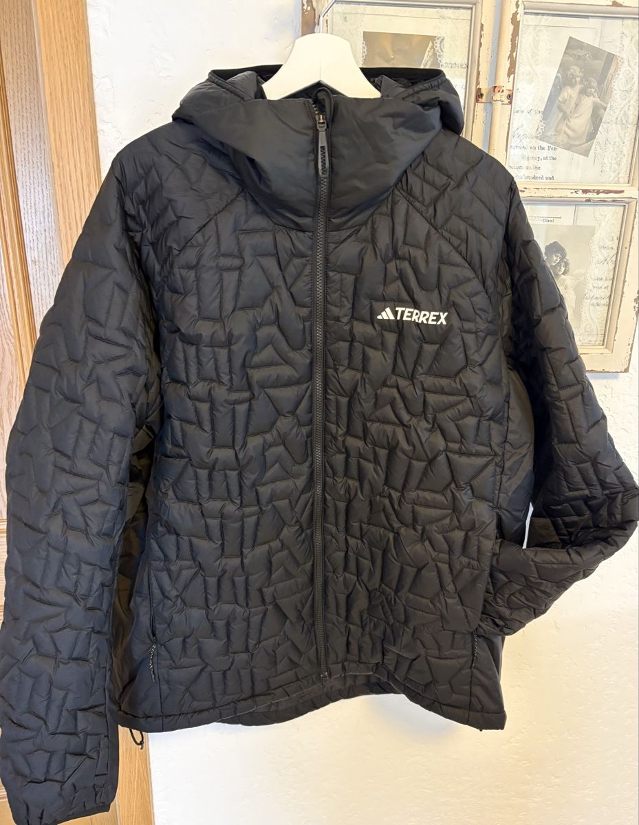 Adidas Giacche: Adidas Terrex Jacke schwarz  – Nuovo (secondo la descrizione) da Oberentfelden venduto da luvita 1