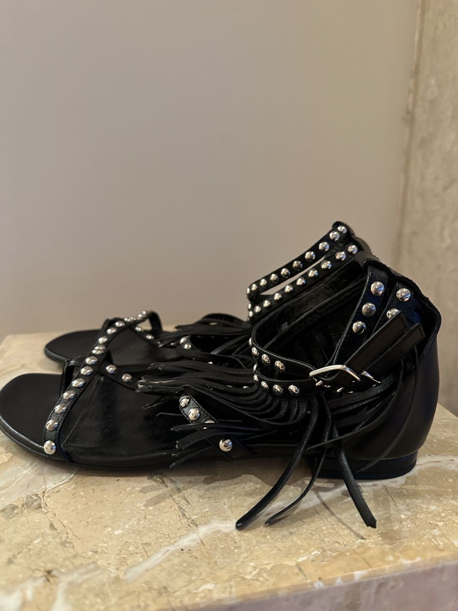 Saint Laurent Scarpe da donna: Saint Laurent flat sandals – Usato da Paradiso venduto da apf_mh9c 2