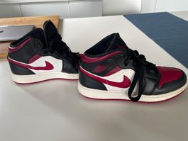 Nike Air Jordan 1 Mid „Bred Toe“ – Grösse 40