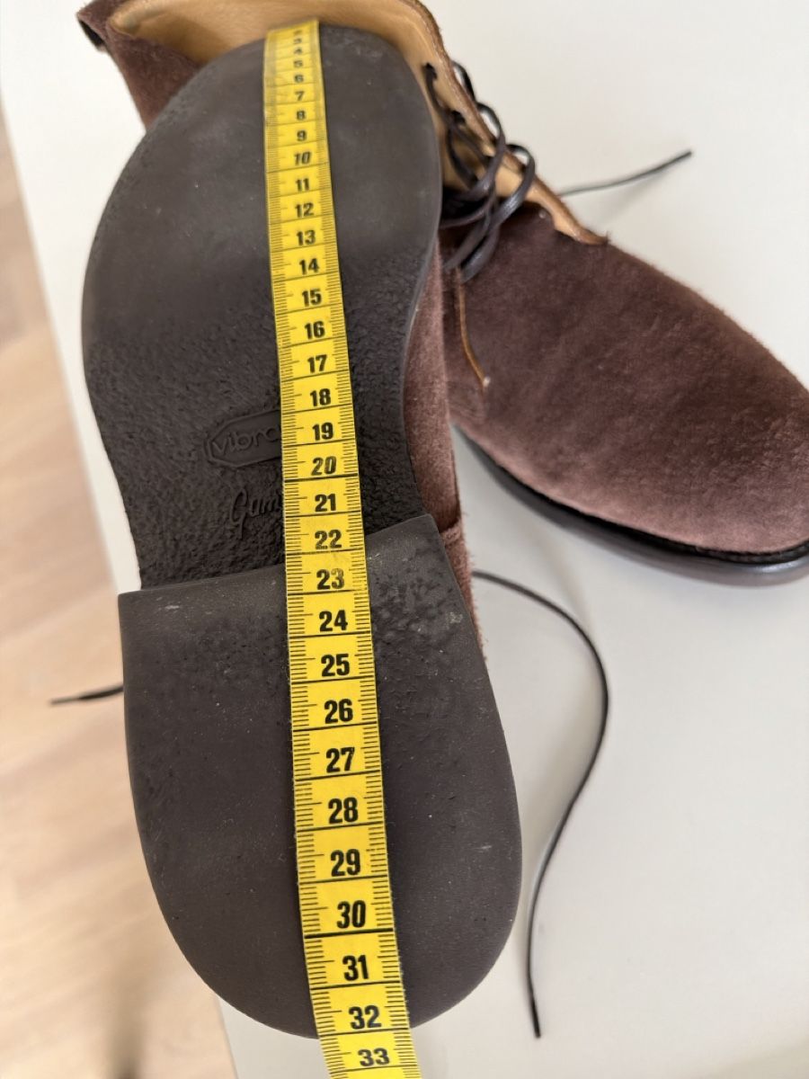 Scarpe da uomo: Herren Chukkaboots Wildleder braun  – Usato da Oberwil b. Zug venduto da hallihallo12 3