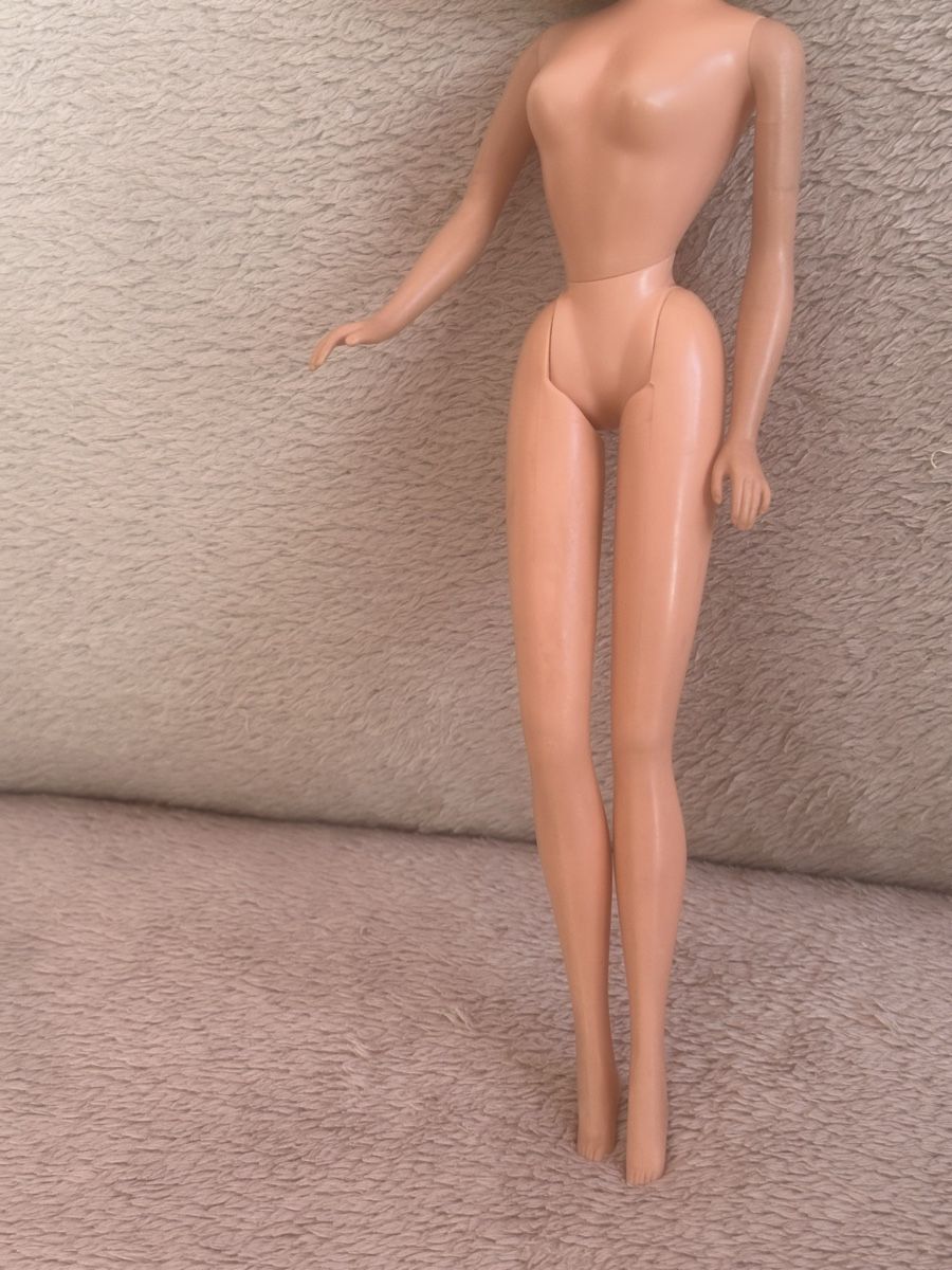 Bambole: Marlo Flip Hair Barbie  – Usato da Herbriggen venduto da Sehrazade 4
