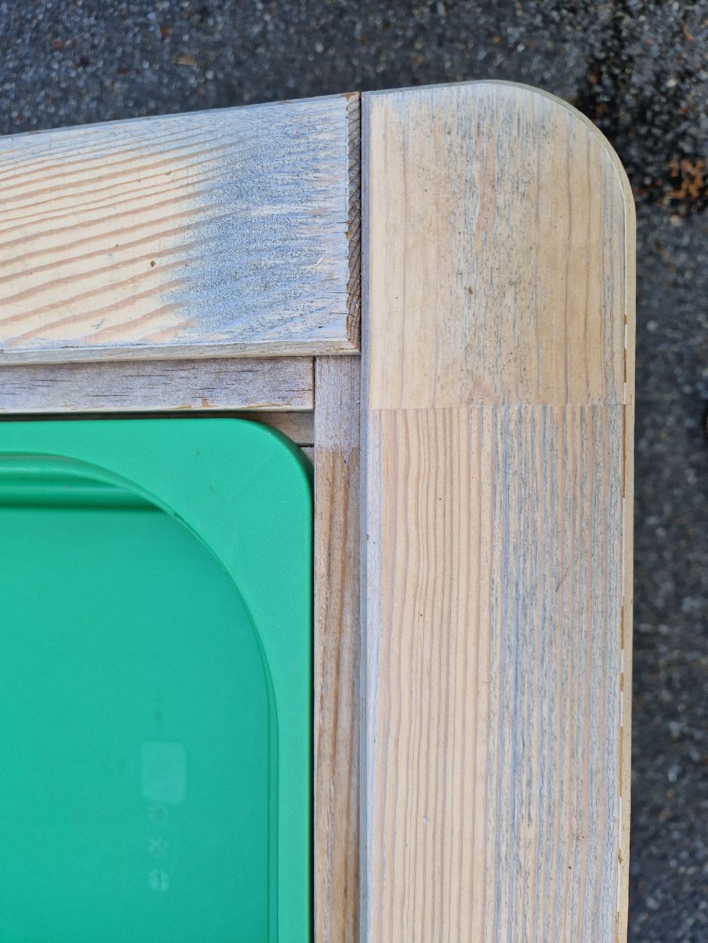 Ikea Tavoli: Table Ikea Flisat - bon état – Usato da Bern venduto da MaurineBeauregard 4