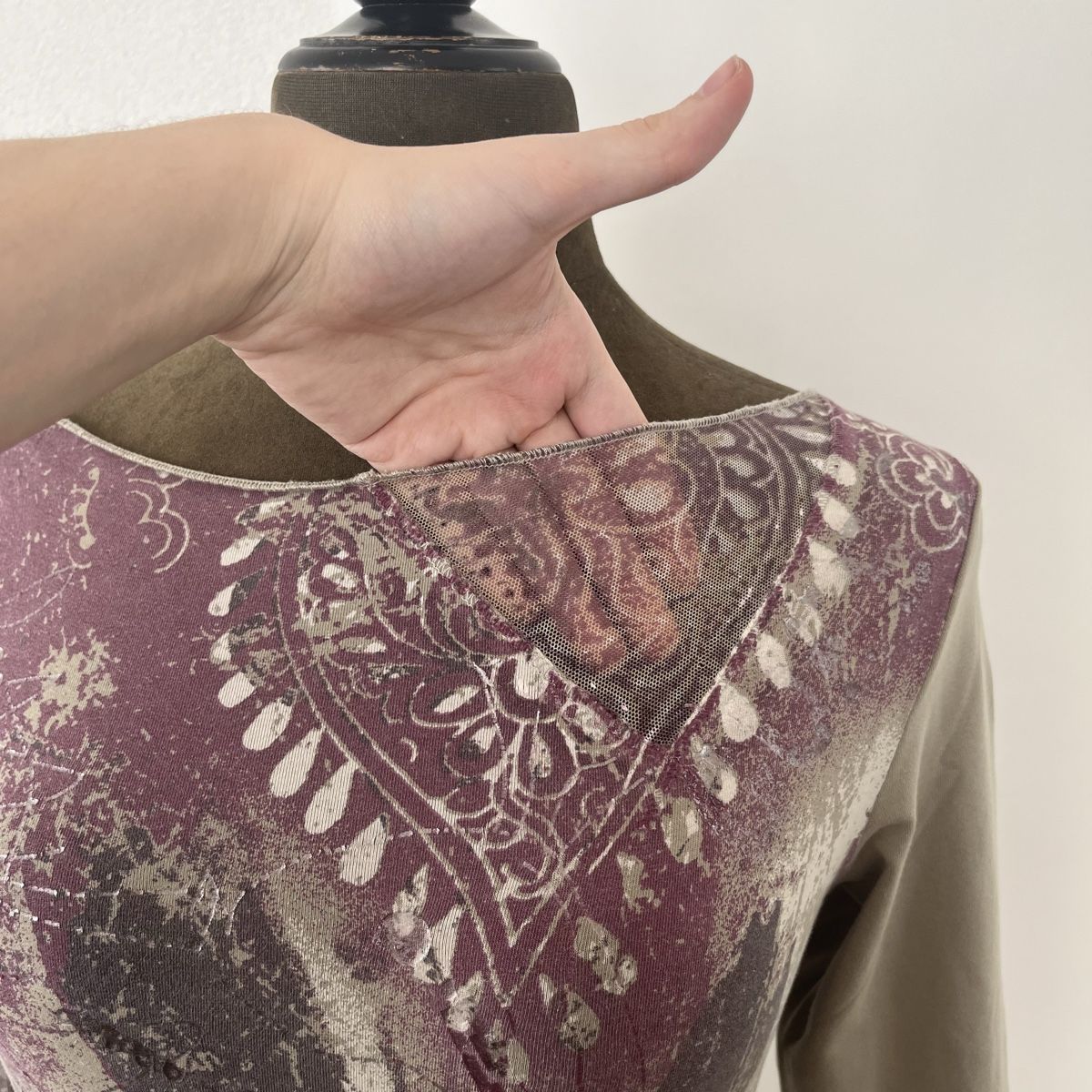 Guess Top: Guess Top – Nuovo (secondo la descrizione) da Zug venduto da saskia-chiara 1