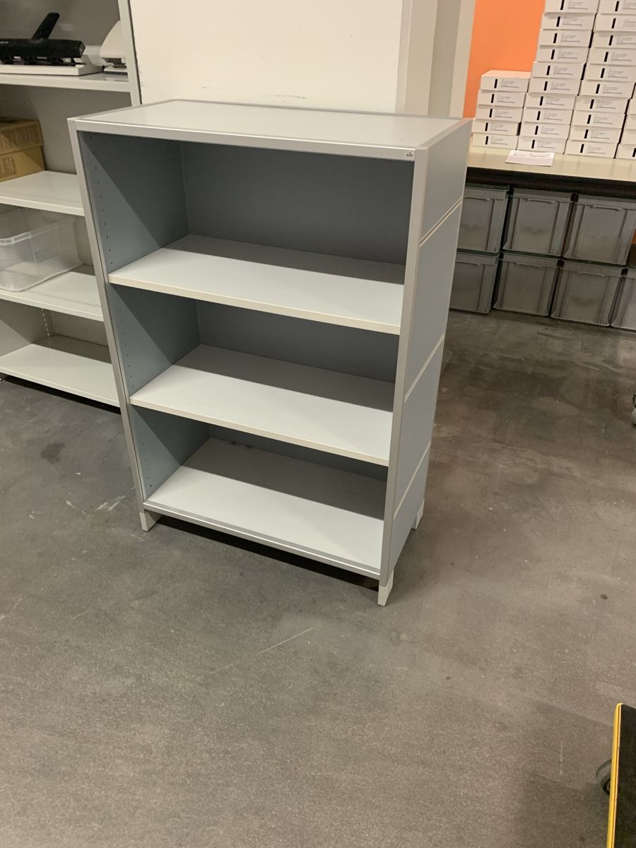 Scaffali: Elan Regal, Metall/Holz, Grau/Weiss – Usato da heiligenschwendi venduto da bonitasunny