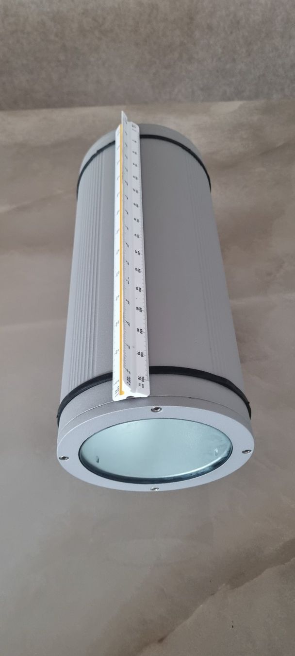 Lampen: Robuste Metall Gehäuse Einbrennlackierung Restposten LED – Gebraucht aus Geroldswil von jmop 1