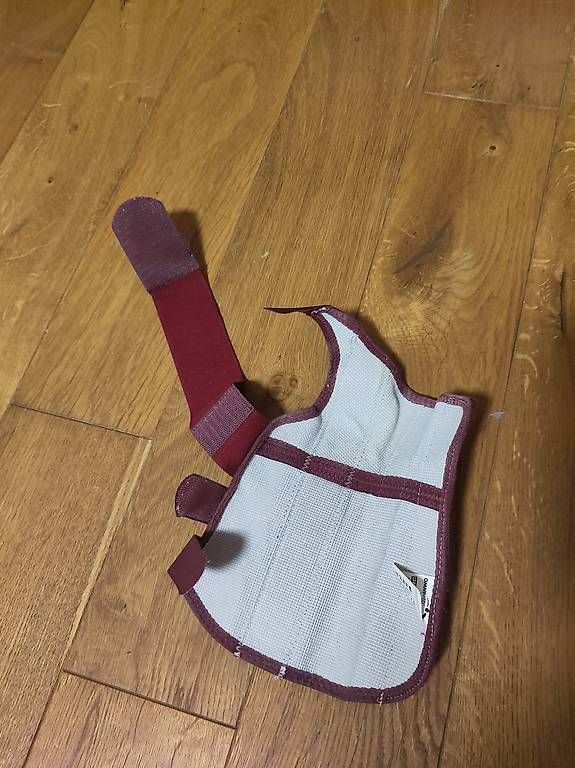Attrezzature mediche: Handgelenkbandage rechts – Usato da Winterthur venduto da Hasso92 3