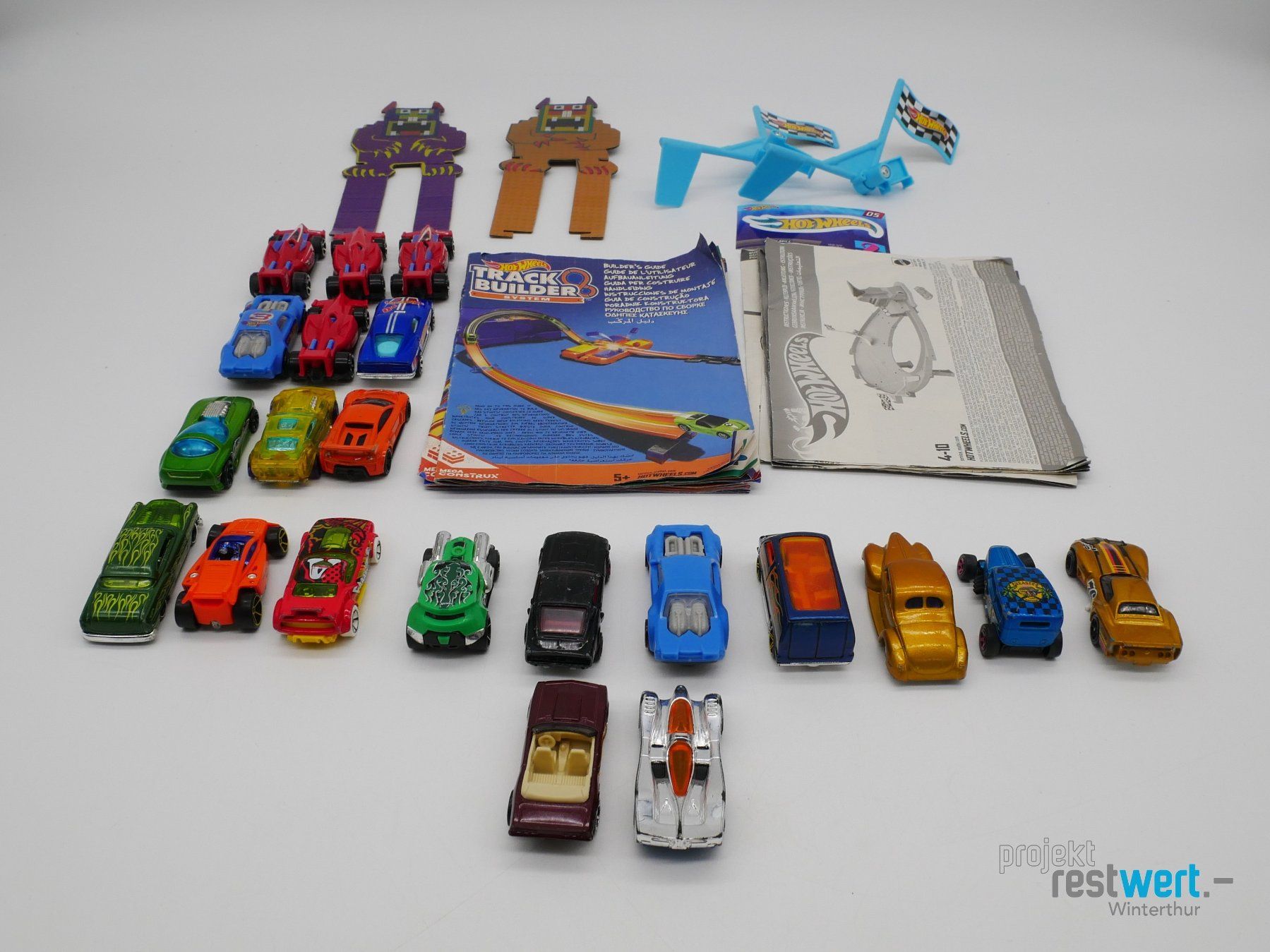 Hot Wheels Giocattoli: HOT WHEELS Track Builder Set – Usato da Winterthur venduto da Restwert_Winterthur 1