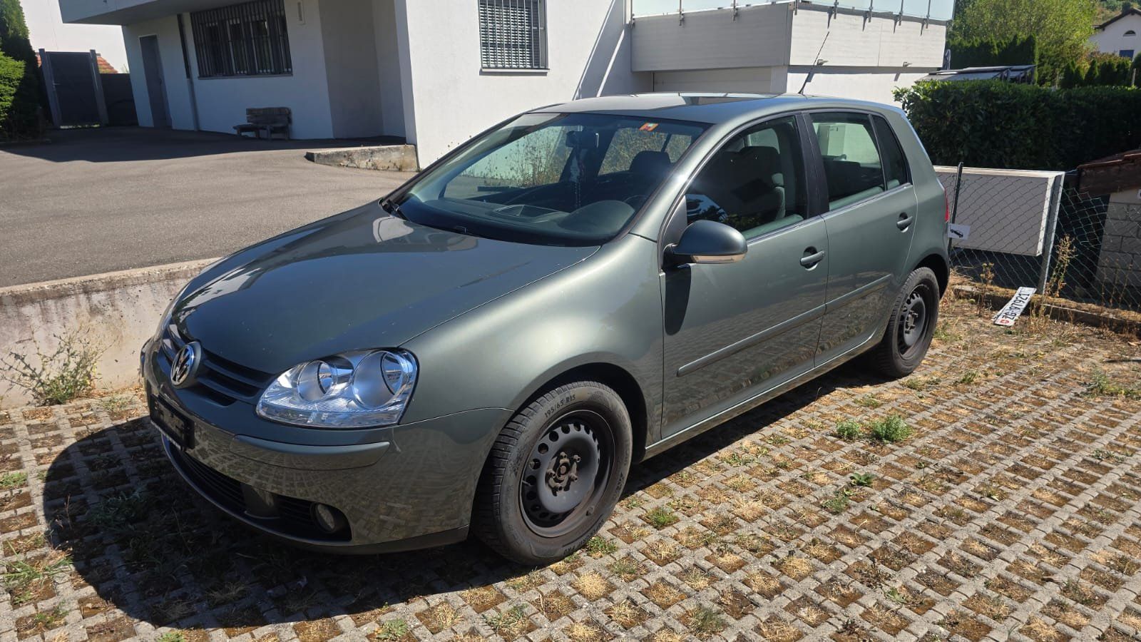 VW Automobili: VW Golf – Usato da Remigen venduto da tad_lg2j 1