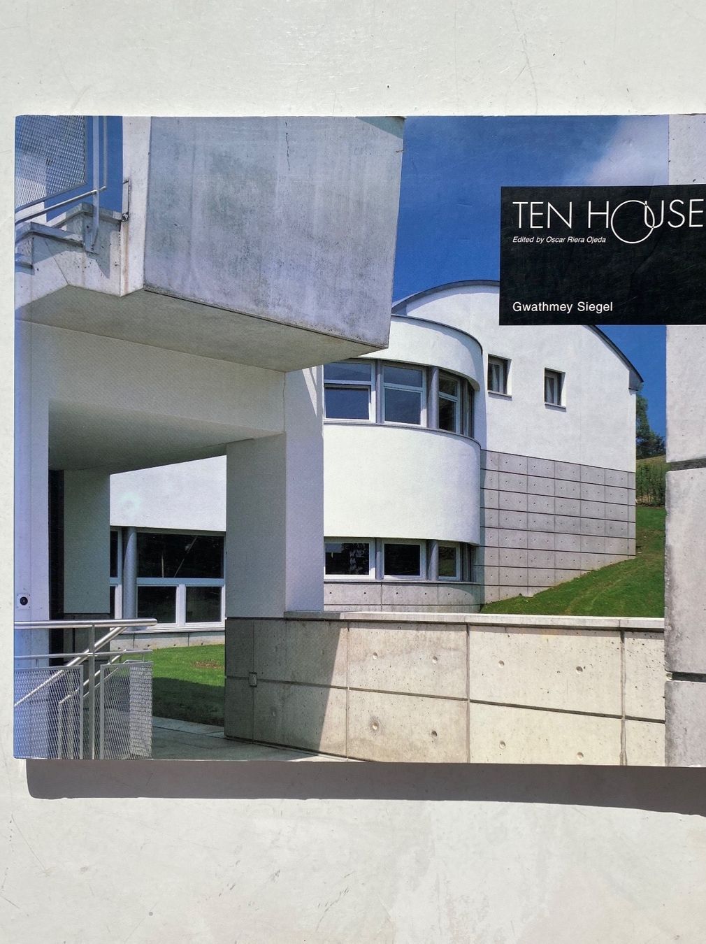 Libri: TEN HOUSES - RESIDENTIAL ARCHITECTURE - HÄUSER – Usato da Zürich venduto da lesgarcons