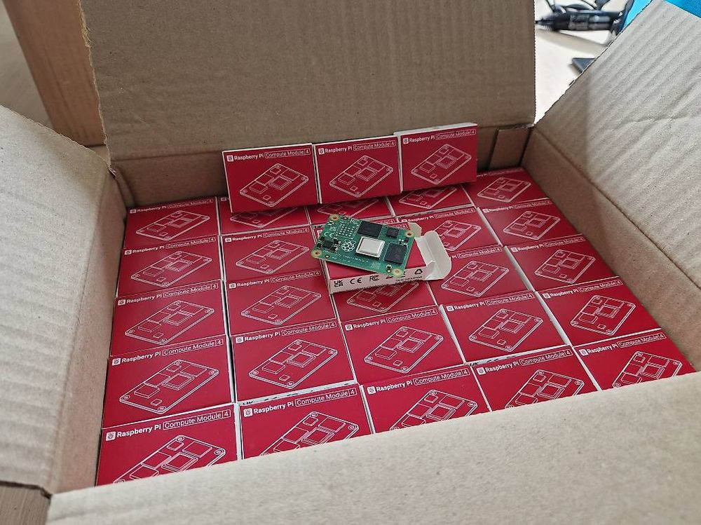 Raspberry Pi CM4 1GB/8GB eMMC (Neu / Mengenrabatt) (Neu (gemäss ...