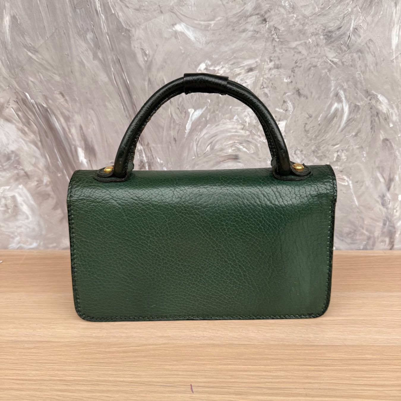 Borse da donna: Sac à main vintage vert fermeture dorée – Usato da Thônex venduto da Suisse.Shopping 4