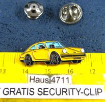 PORSCHE 911 GELB AUTO PIN GEPRÄGT