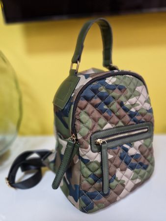 RÜCKSAC- - MILITÄR FARBE - TOP ZUSTAND