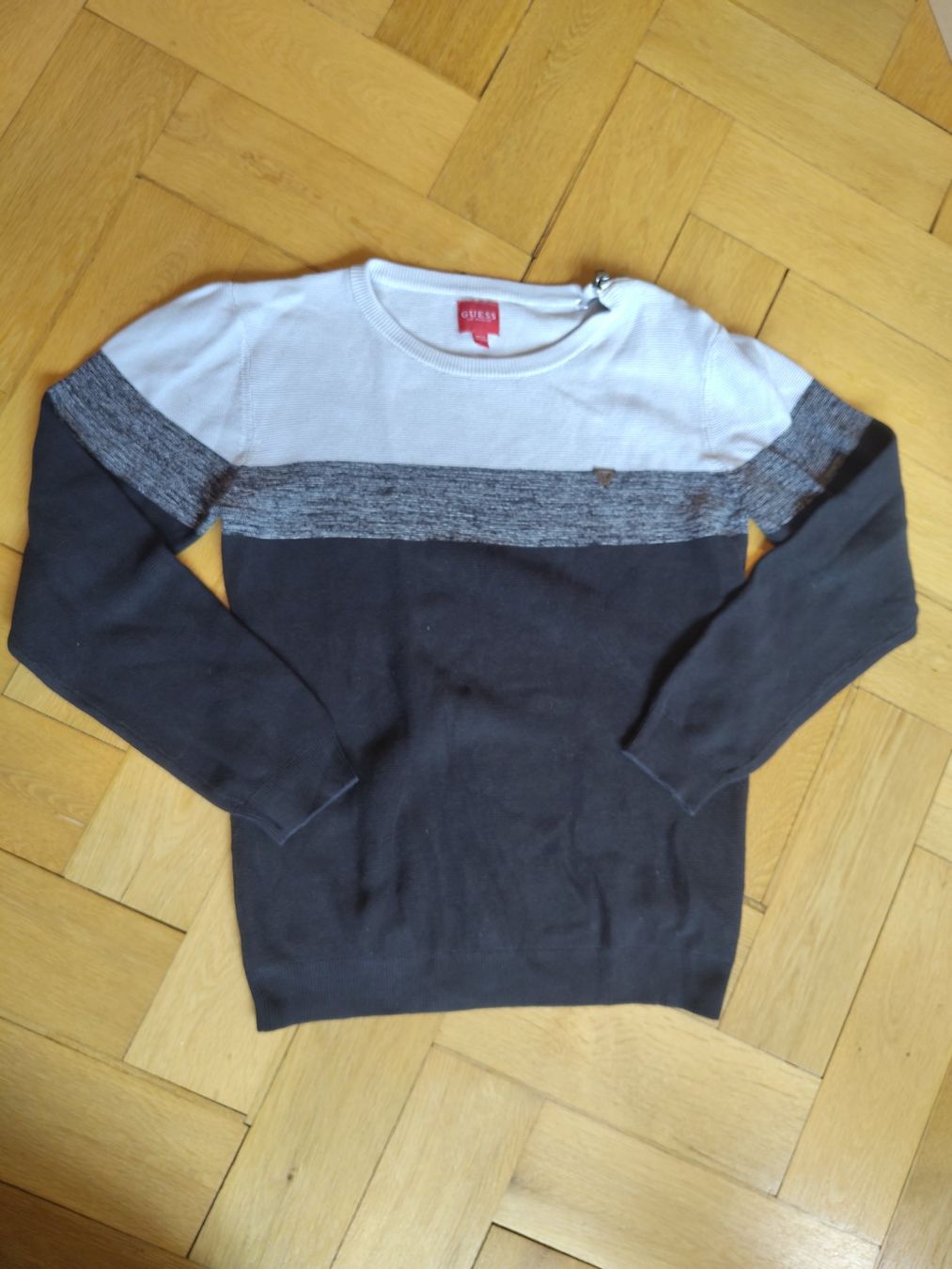 Guess Maglioni & Felpe: Pullover – Usato da Bern venduto da Linii