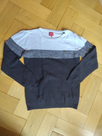 Pullover