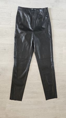 Zara Lederlook Hose, Grösse M, Neu
