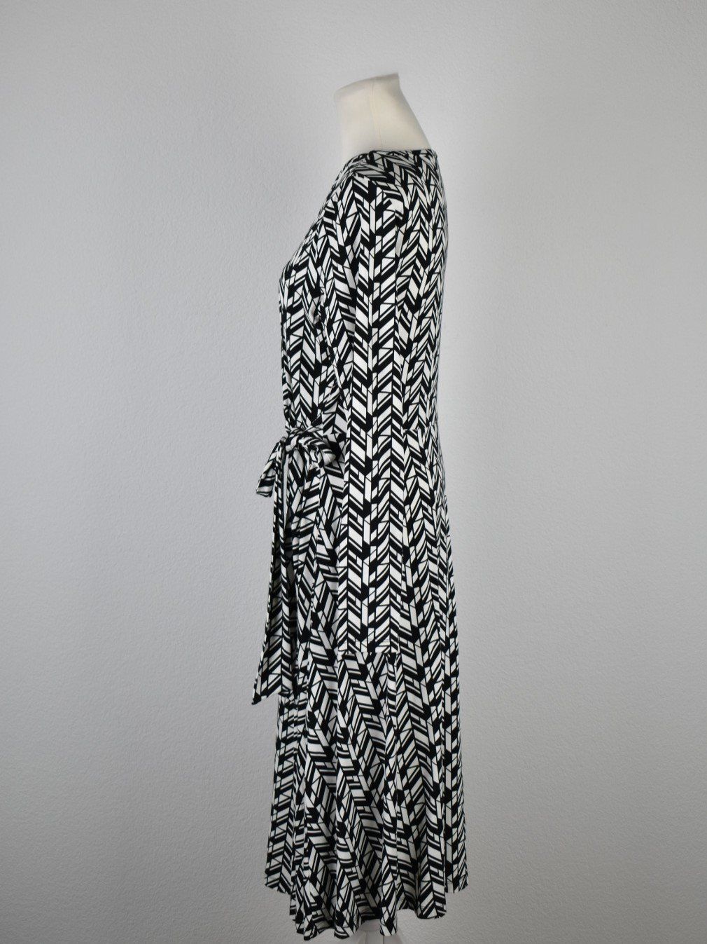 Gerry Weber Kleider: Gerry Weber Kleid Gr.38 97% Viskose – Neu (gemäss Beschreibung) aus Nürensdorf von 2ND_STORY 1