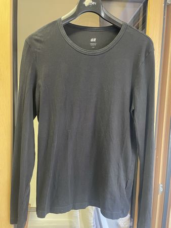 T-shirt manches longues H&M noir coupe slim taille M