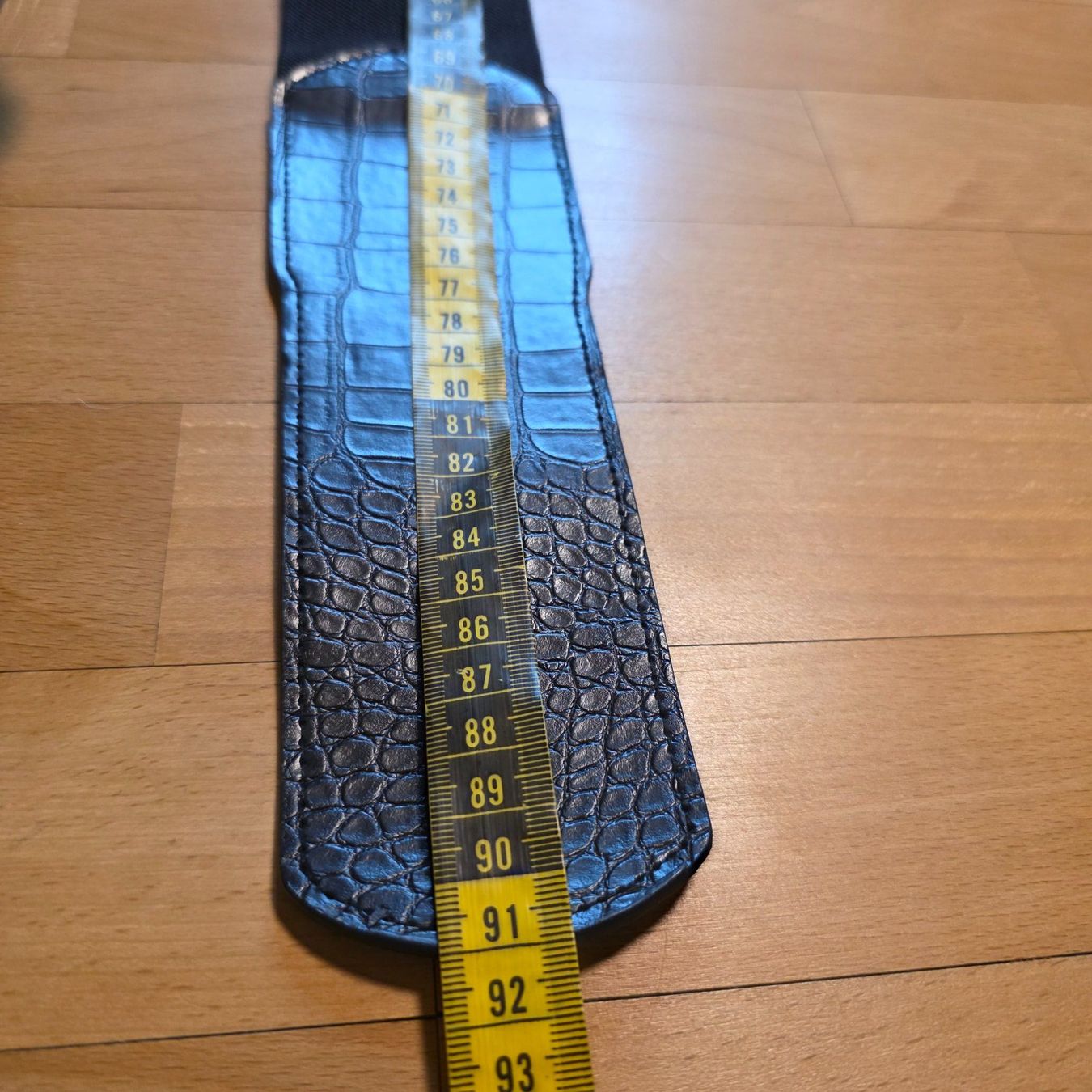 Cinture: Elastischer Gürtel M/L mit großer Schnalle – Usato da Wald ZH venduto da CapLux 3