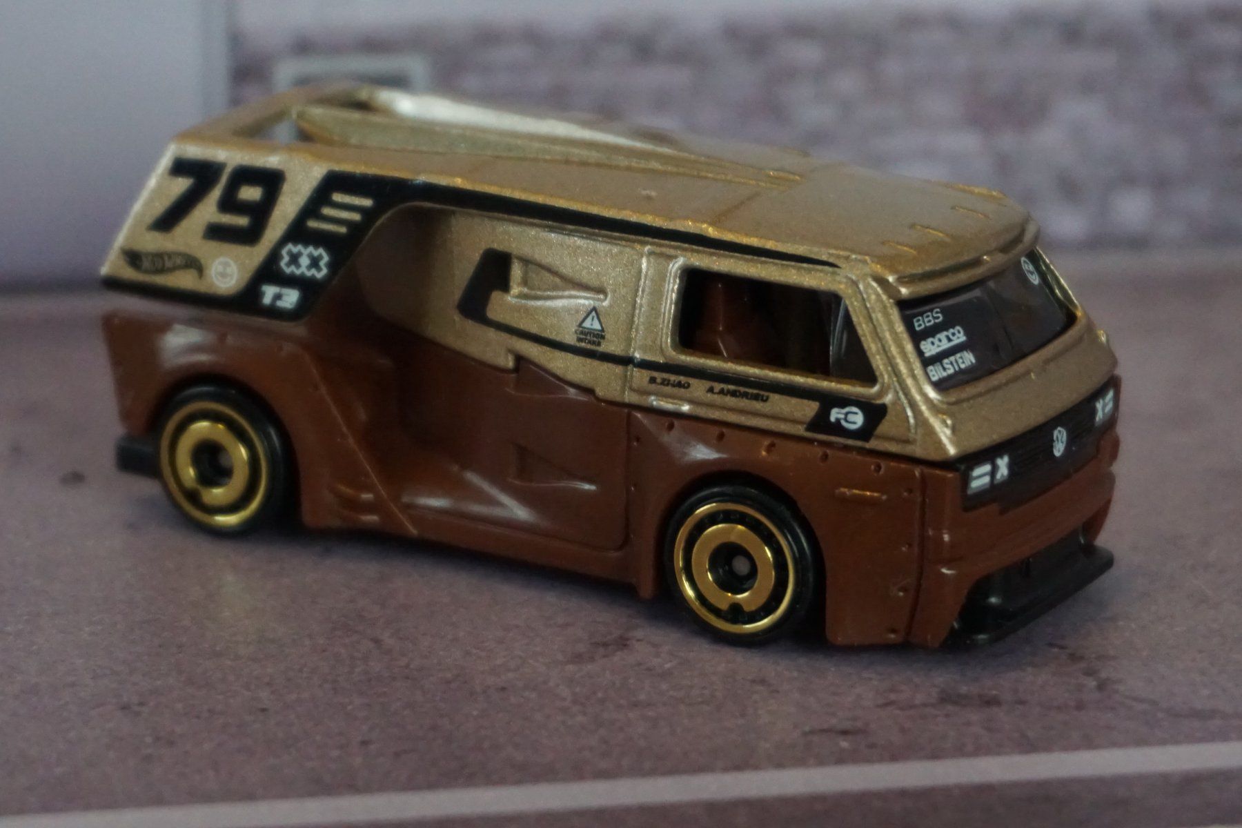 Hot Wheels Modellini d'auto: HotWheels VW T3 Custom COOL !!!!!!!!!!!!!!! – Usato da Reiden venduto da Doppeldecker69