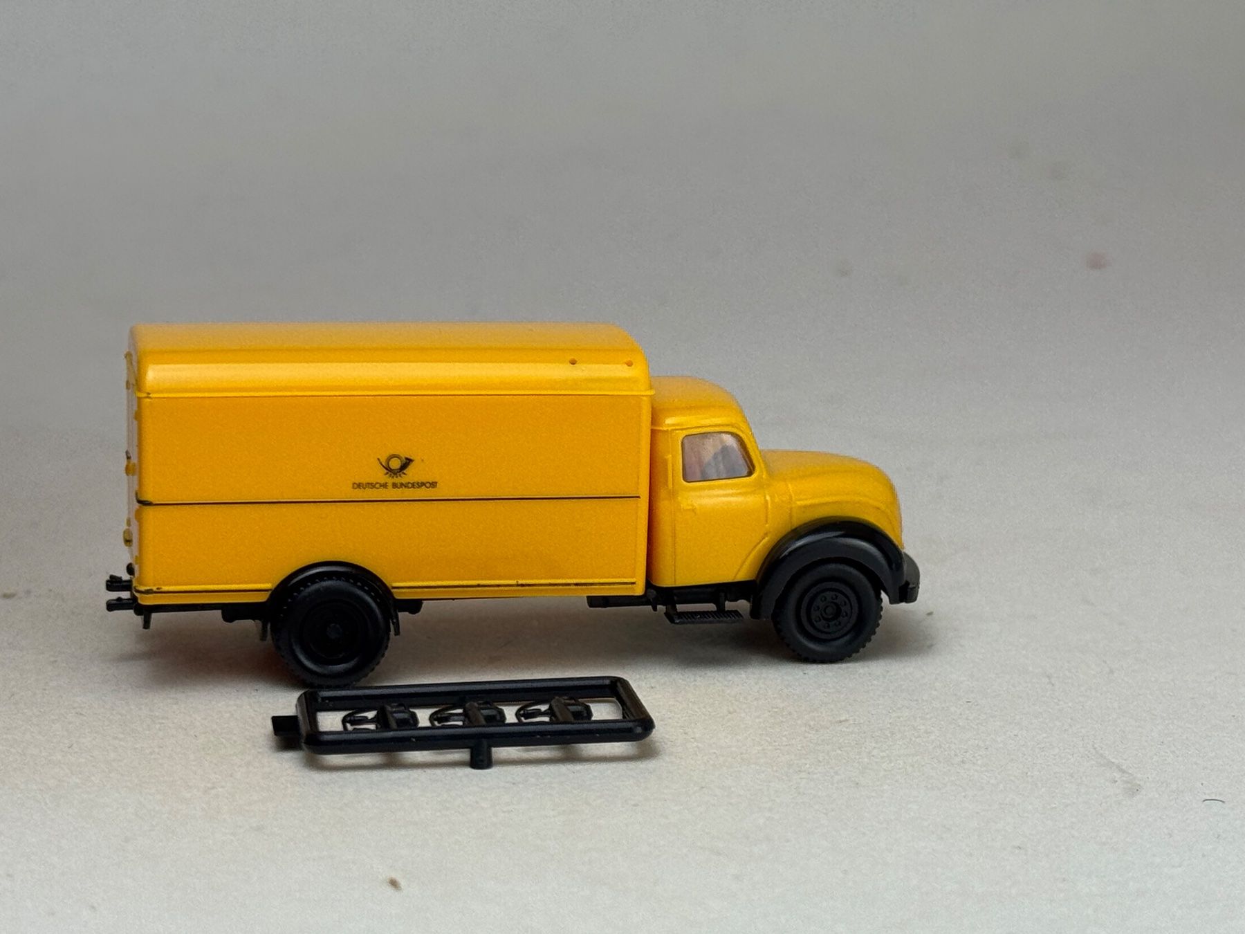 Brekina Modellini d'auto: GB1- Brekina Magirus  Postkoffer – Usato da Elm venduto da Wikmtz 2