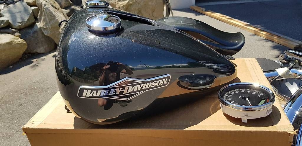 Toutes les pièces détachées moto: Pièces détachées HD Softail 2007 Night Train – D'occasion à Vérossaz par 68jack 1