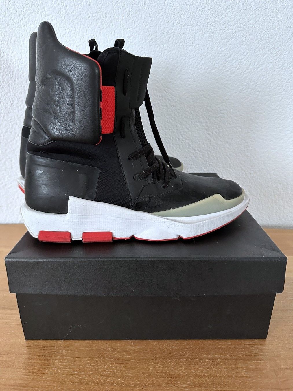 Y-3 Scarpe da uomo: adidas Y-3 Future Zip High EU 43 – Usato da Dotzigen venduto da YGMT
