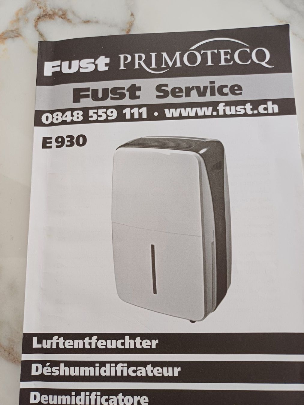 Primotecq Déshumidificateurs: Déshumidificateur E930 Primotecq Fust – D'occasion à GRIMISUAT par 19RJVRML45