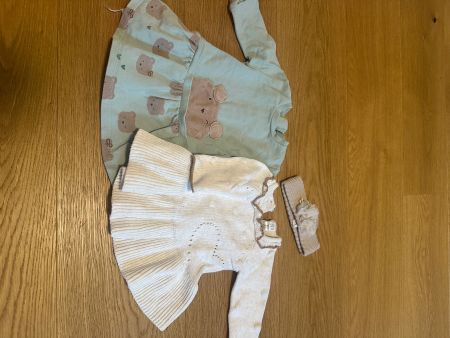 2 Süsse Mayoral Kleider & Stirnband Grösse 60