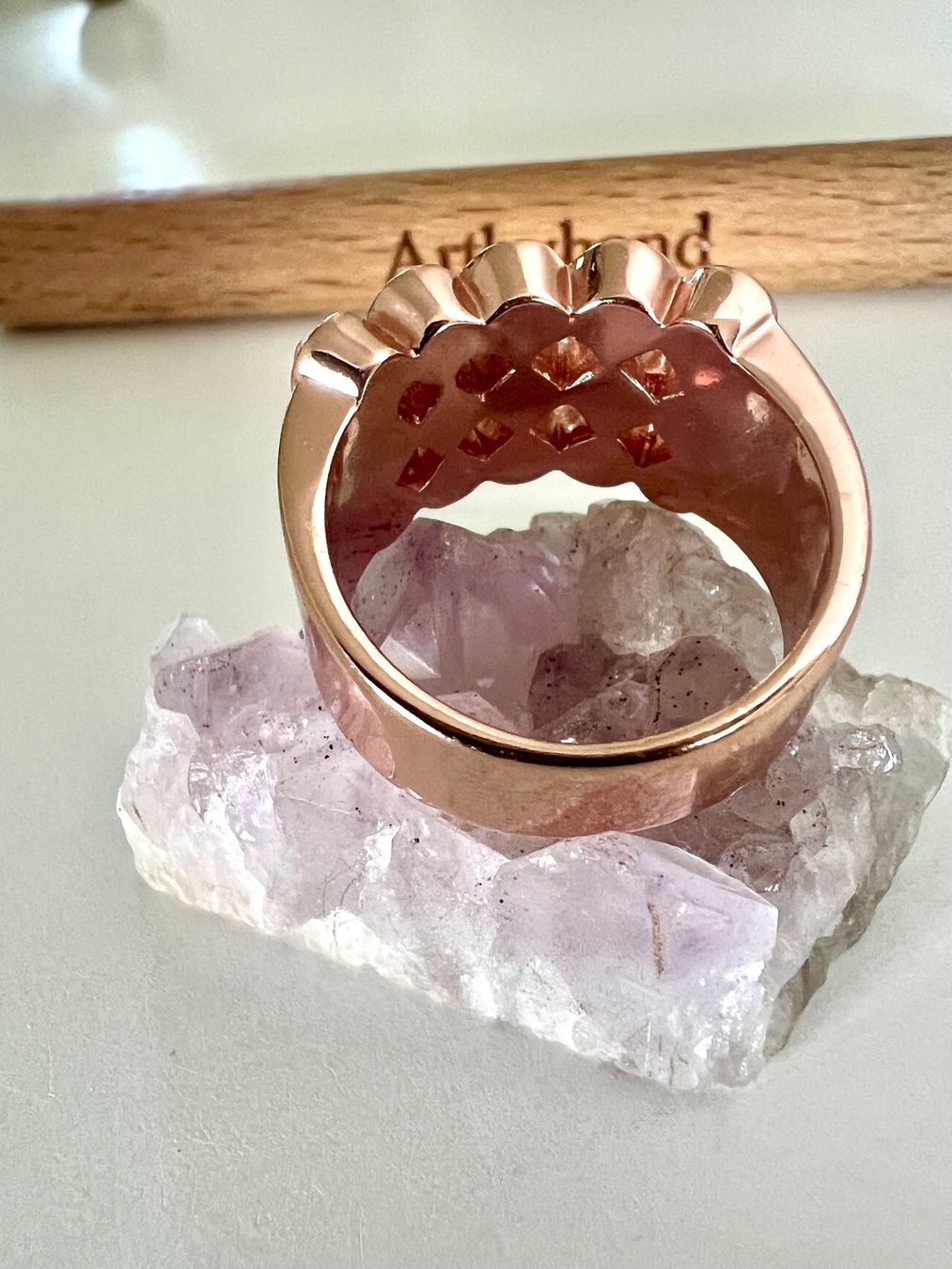 Anelli: Cocktail Ring roségold mit Aurora Borealis Kristallen – Usato da Ruswil venduto da artbyhand 6