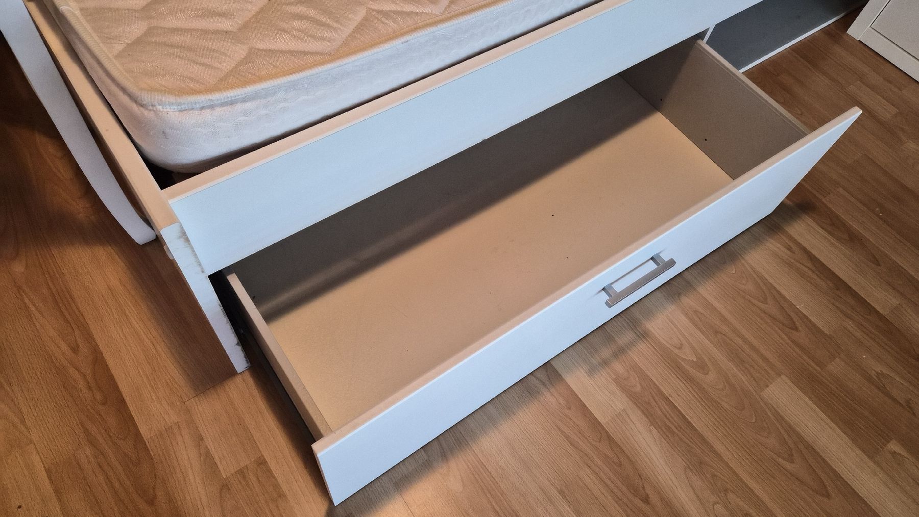 Betten: Bett 90cm – Gebraucht aus Walliswil von nasommer 1