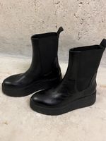 Neue Zara Boots, Schwarz, Grösse 36, ungetragen