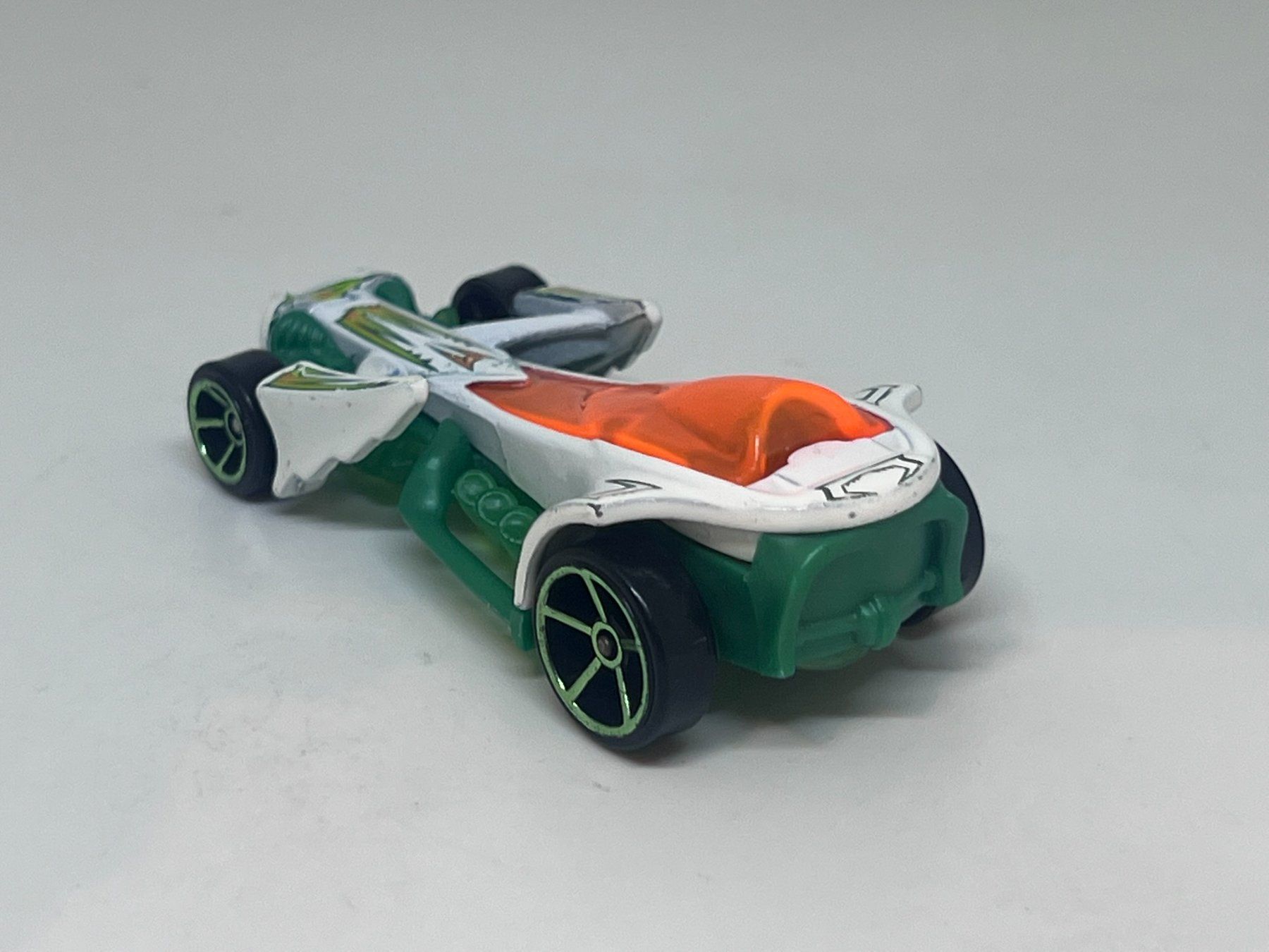 Hot Wheels Modellini d'auto: Hot Wheels Preying Menace #387 – Usato da Wildegg venduto da LaaBoutique 2