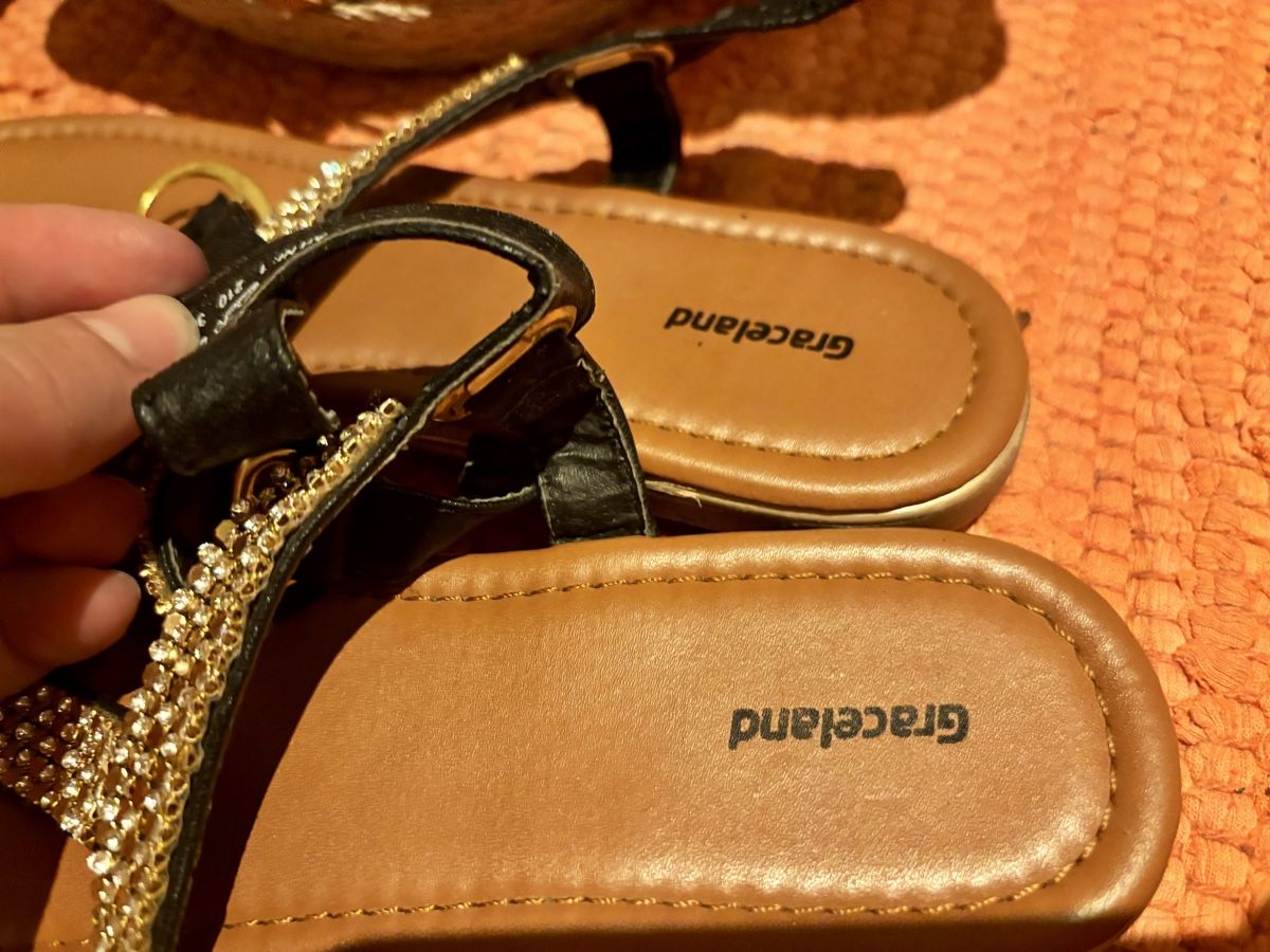 Scarpe da donna:  Sandals Bundle, fits Size 38, Summer Style – Usato da Zürich venduto da O.Bond 3