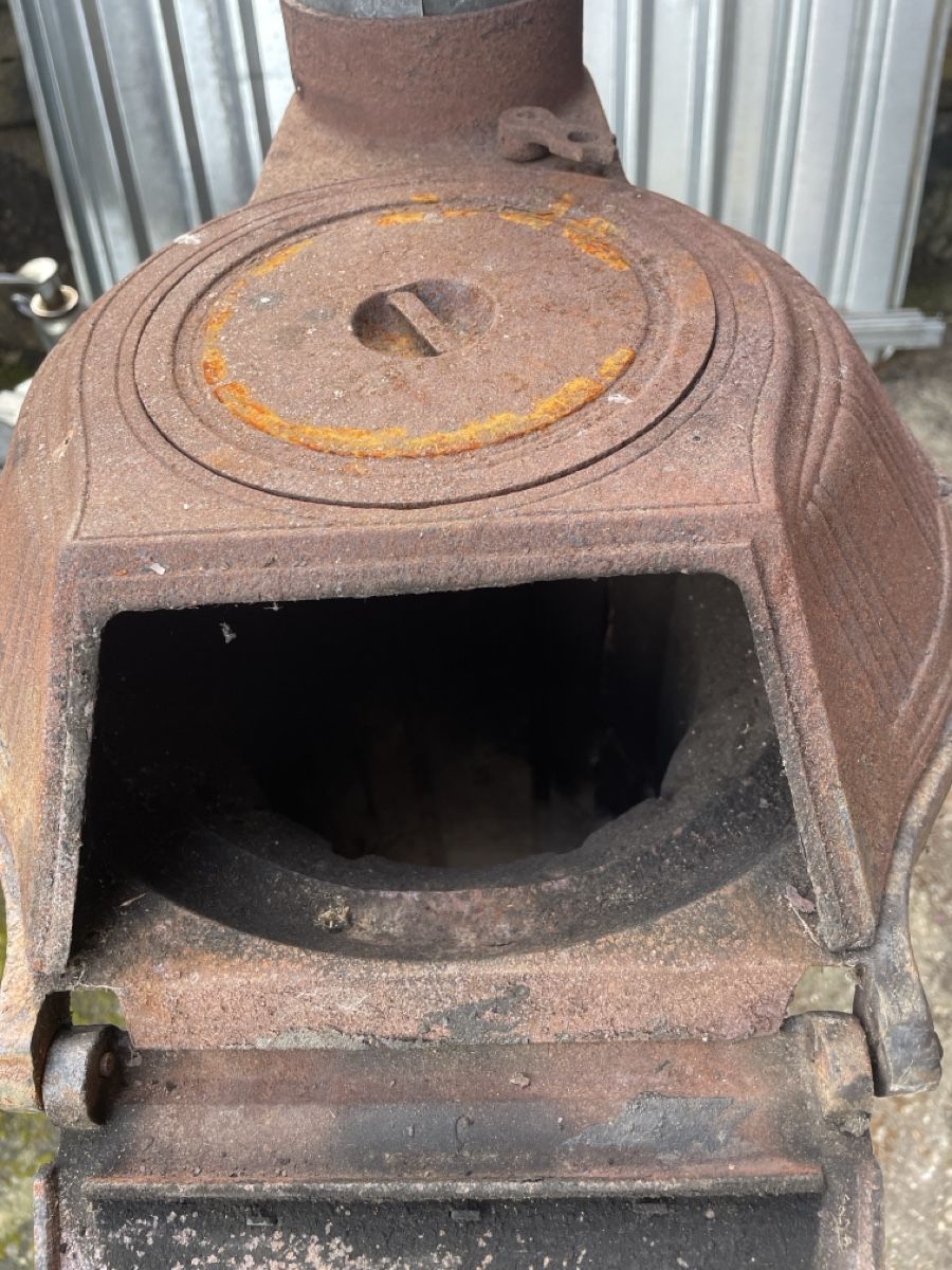 Altri mobili d'antiquariato: Kanonenofen – Usato da Emmetten venduto da Ciopy 3