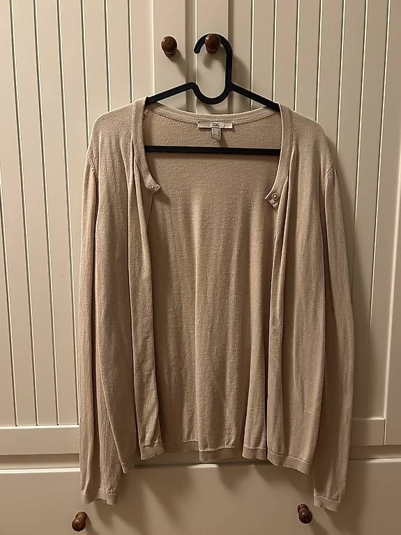 Esprit Giacche: Strickjacke, Esprit (M), beige, neu – Nuovo (secondo la descrizione) da Basel venduto da stb_27