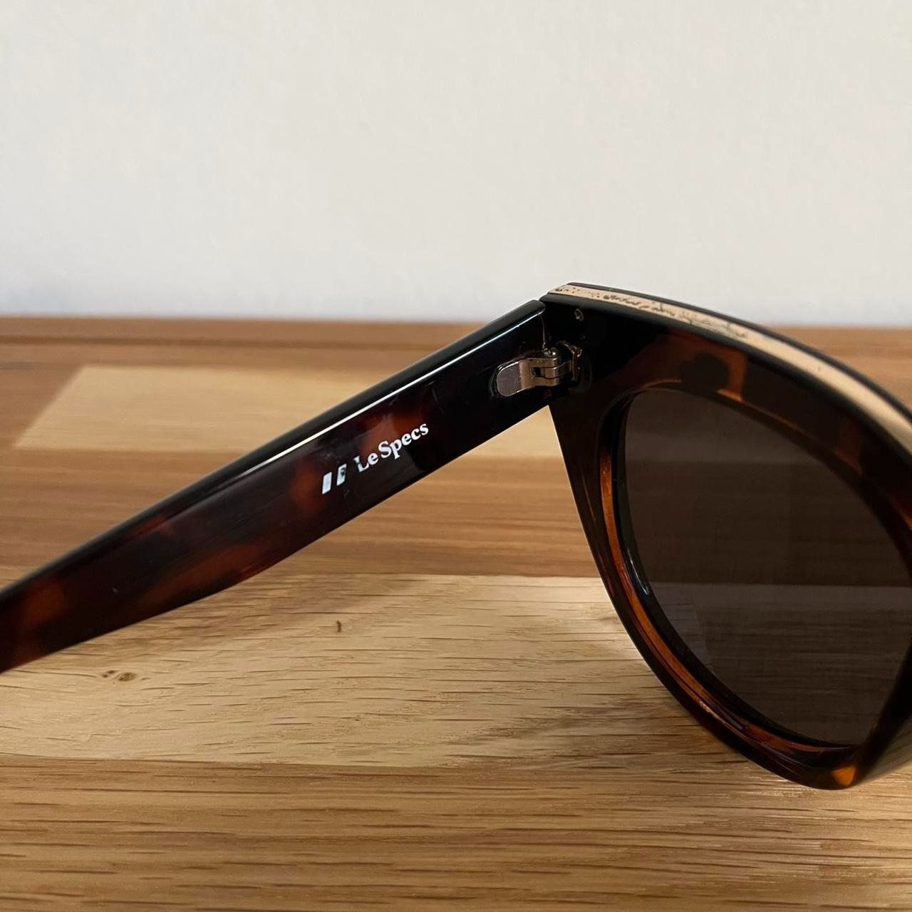 Occhiali & Lenti: LE SPECS Air Heart Sunglasses – Usato da Lausanne venduto da sapiens_vintage 1