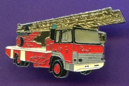 Feuerwehrauto  IVECO  mit Drehleiter  
