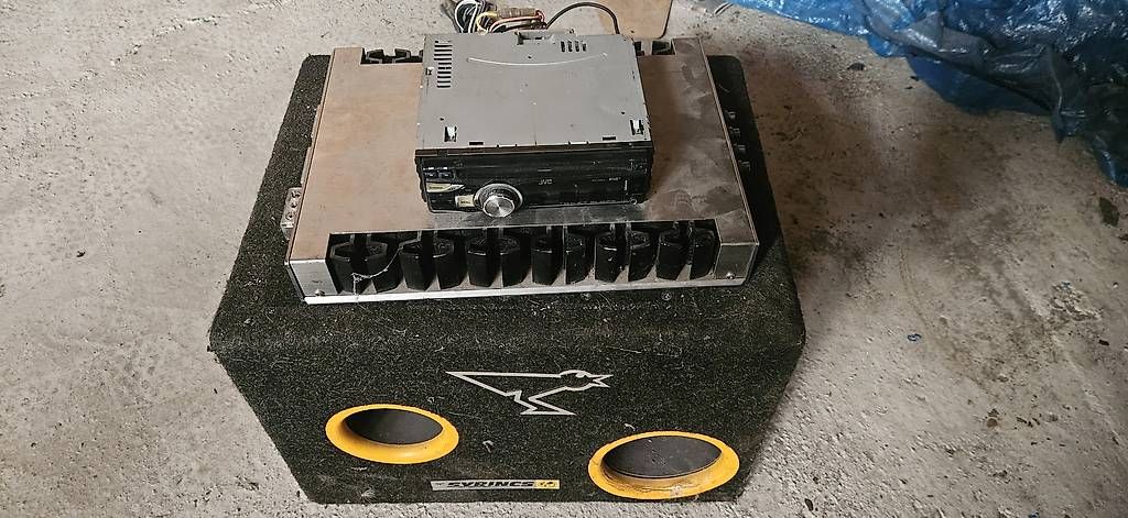 Amplificatori: Kit subwoofer avec Amplificateur  – Usato da Vétroz venduto da fon_lfw7 1
