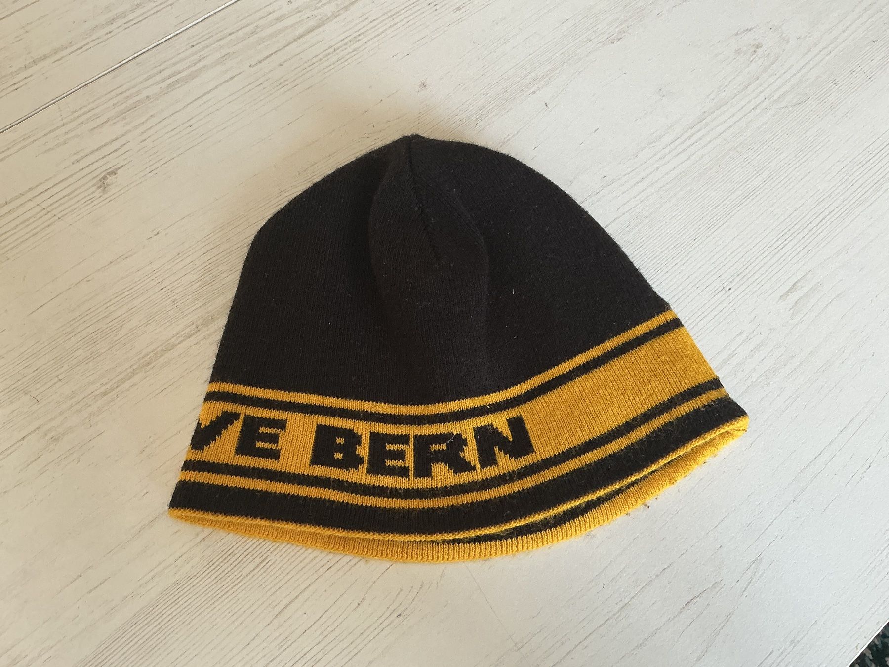 Young Boys Canottiere & Pantaloni: BSC Young Boys YB Bern Ostkurve – Usato da Schmitten FR venduto da Hubalo 1
