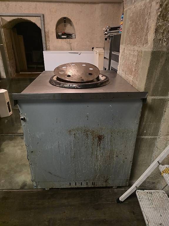 Forni: Four tandoor gaz  – Usato da Arnex-sur-Nyon venduto da jea_8xdr 1