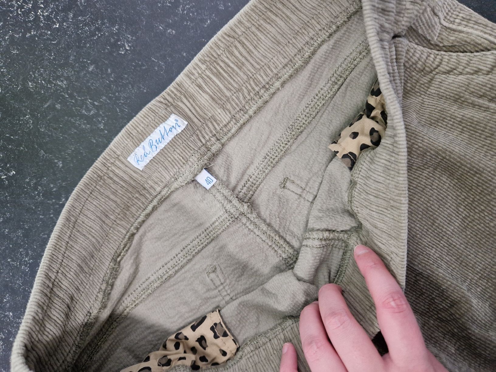 Hosen: Red Button Gr. 40 Kordhose – Gebraucht aus Steffisburg von marinzki 1