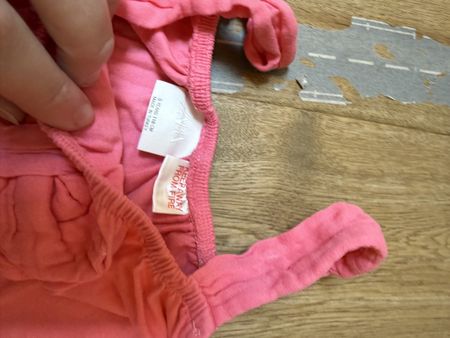 Zara Kleid Grösse110, pink nur gewaschen 