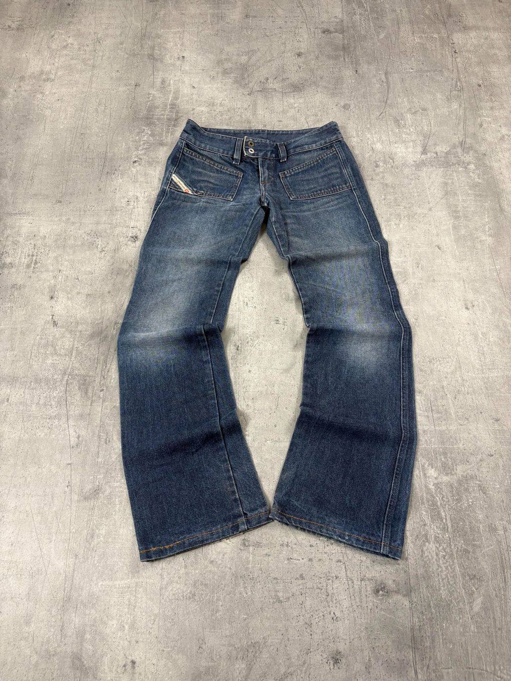 Diesel Jeans: Vintage Diesel Bootcut Flared Jeans (S) – Nuovo (secondo la descrizione) da Werdenberg venduto da hase.vintage 1