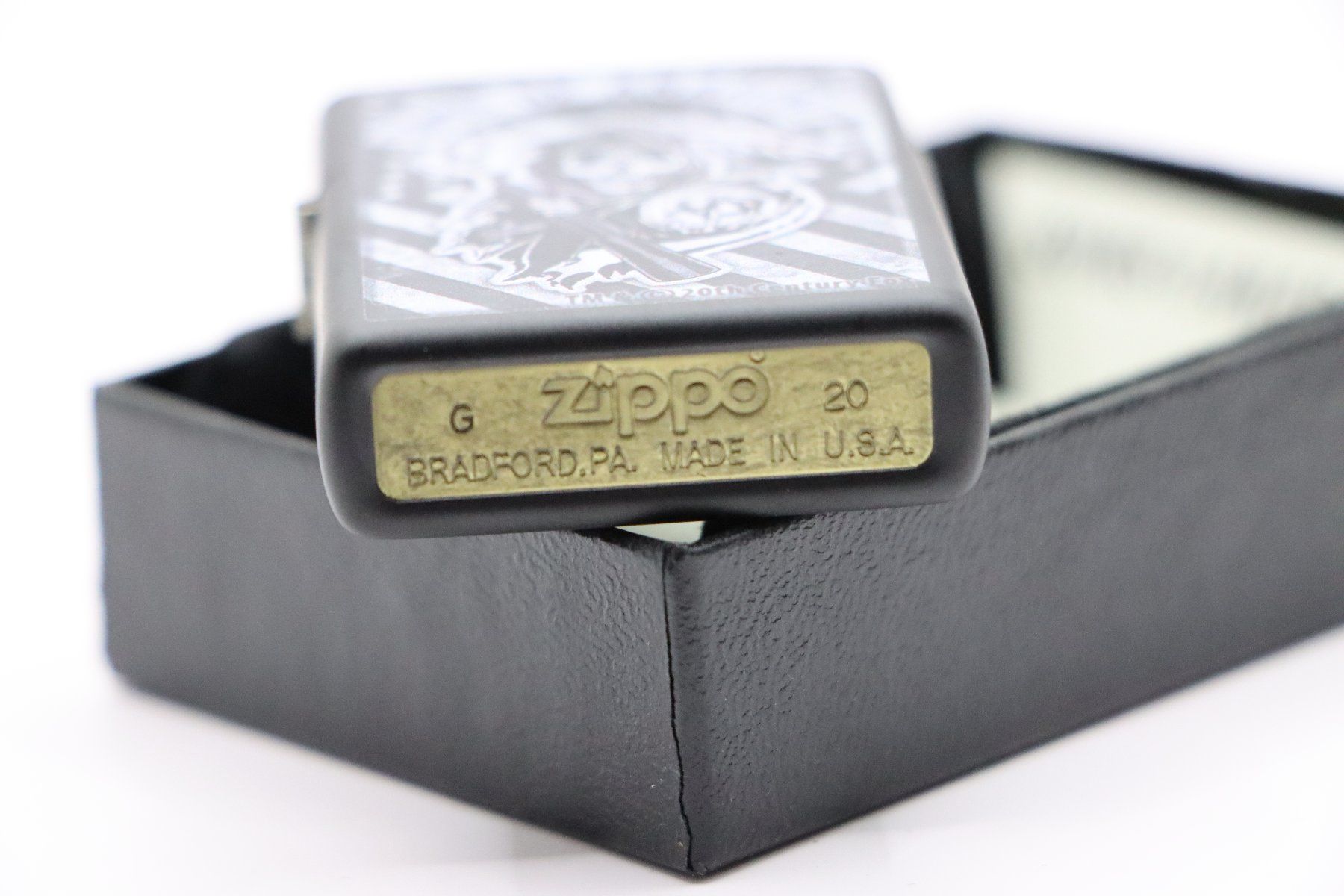 Zippo Briquets: Zippo Sons of Anarchy™ – Neuf avec emballage d'origine à Ennenda par  3