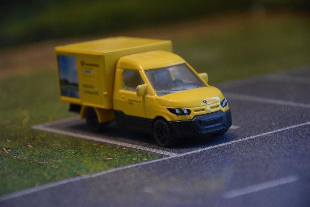 Siku Streetscooter Deutsche Post 1944 (Gebraucht) in für CHF 3 – mit ...