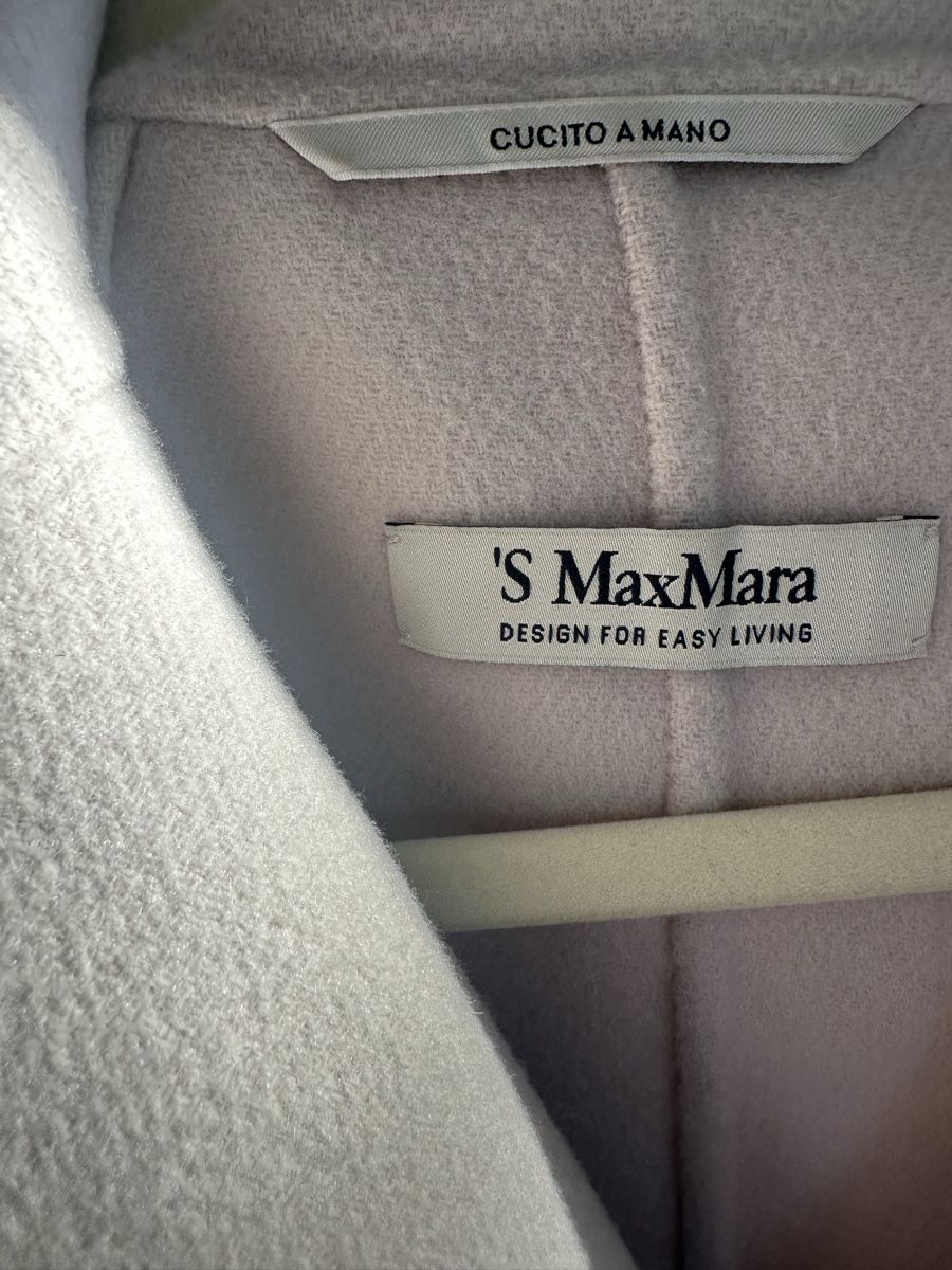 Max Mara Giacche: Puderfarbige MaxMara Long Jacket – Nuovo e nell'imballaggio originale da Zürich venduto da Chez_Dali 1